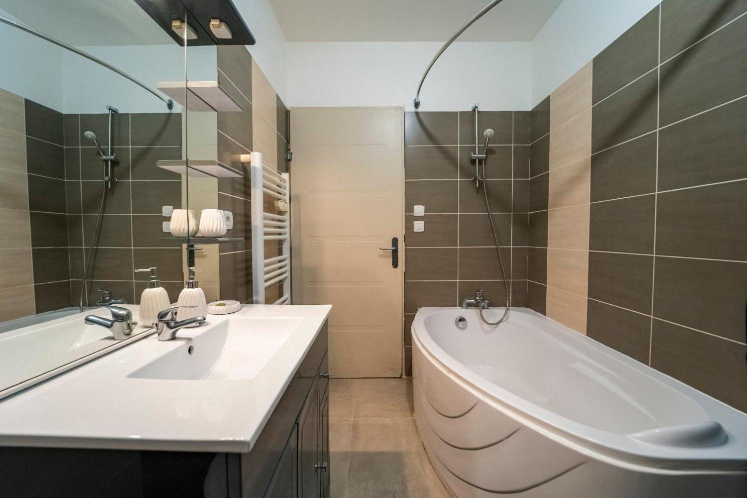 Appartement Des Carmes Nîmes Kültér fotó